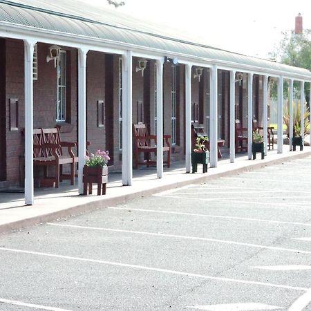 Bairnsdale Tanjil Motor Inn ภายนอก รูปภาพ