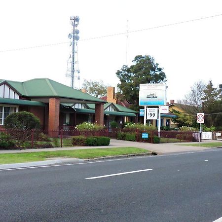 Bairnsdale Tanjil Motor Inn ภายนอก รูปภาพ