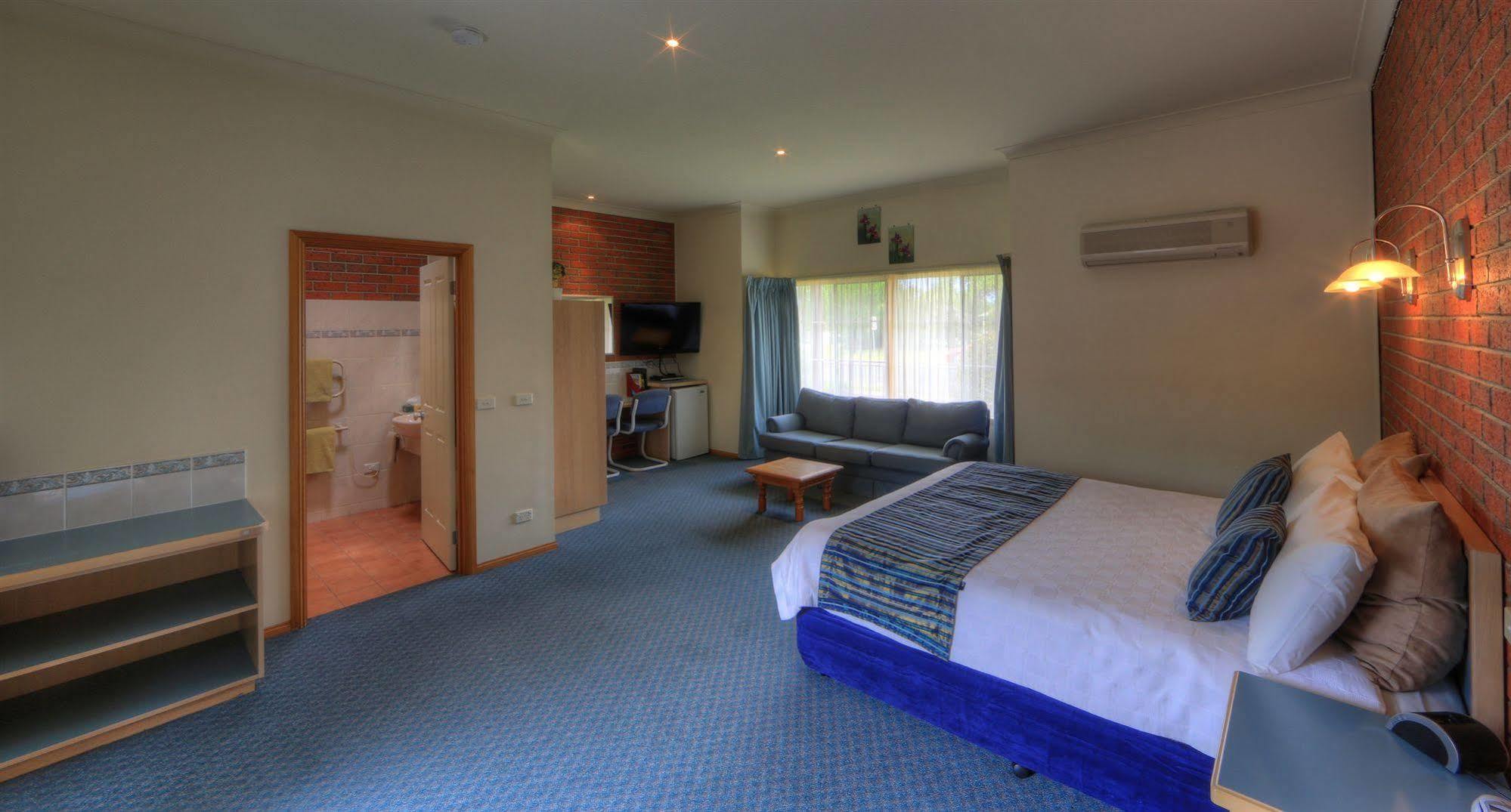 Bairnsdale Tanjil Motor Inn ภายนอก รูปภาพ