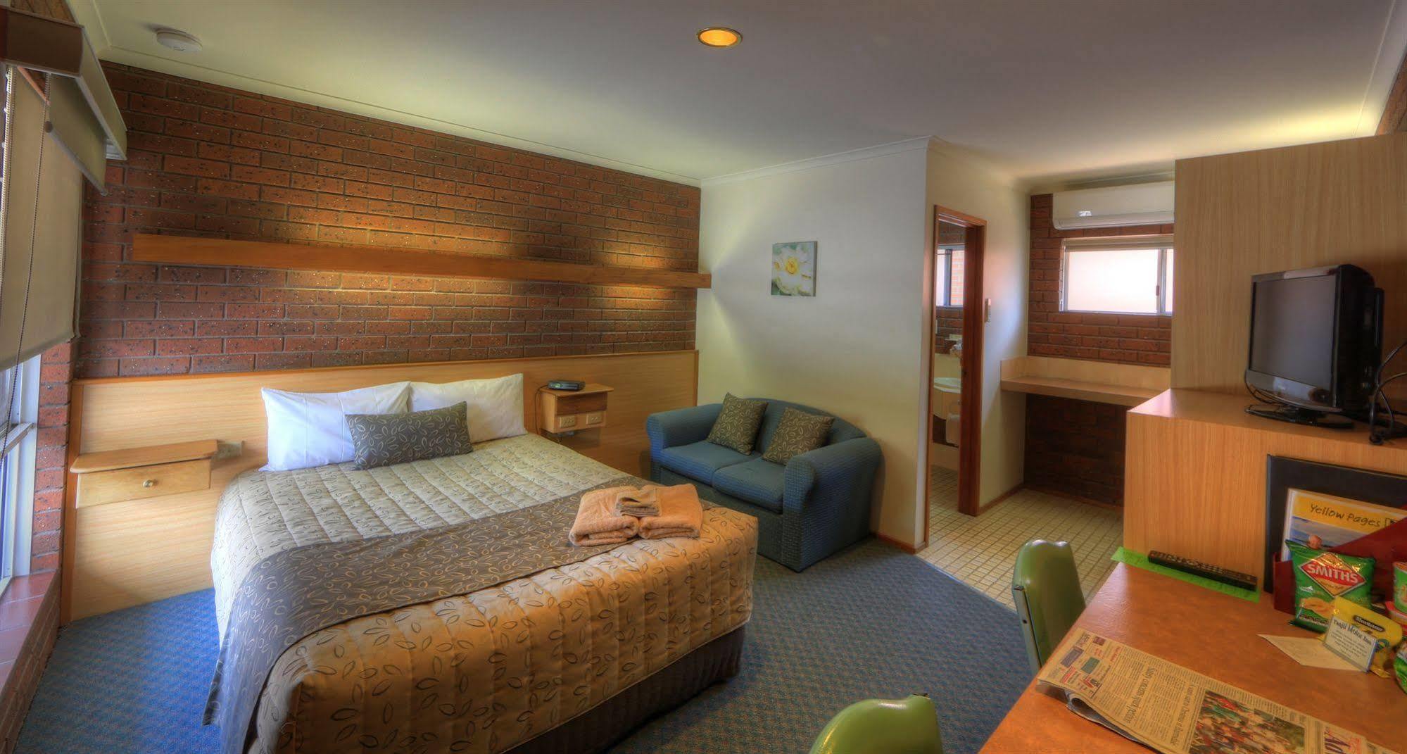 Bairnsdale Tanjil Motor Inn ภายนอก รูปภาพ
