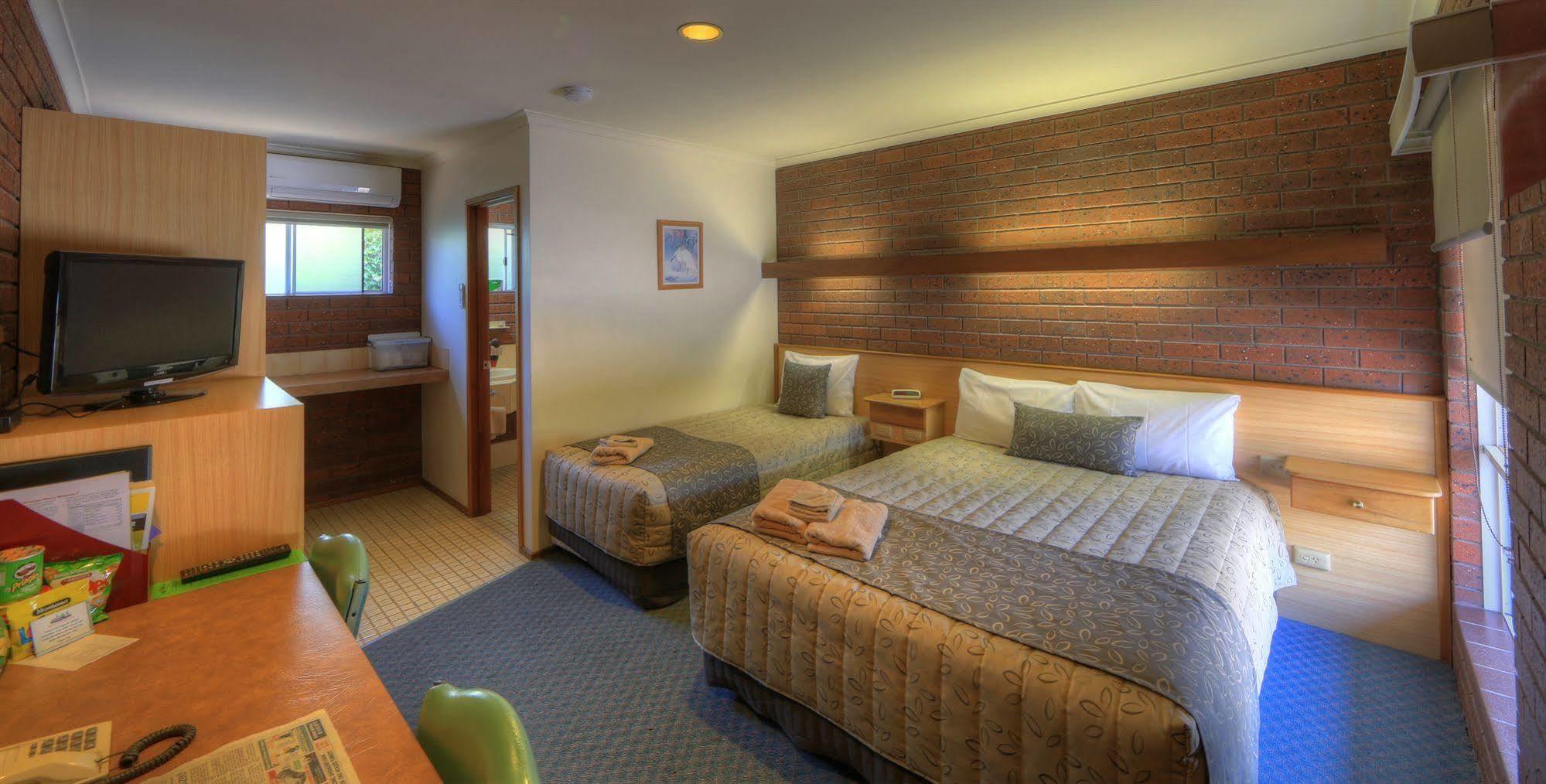Bairnsdale Tanjil Motor Inn ภายนอก รูปภาพ
