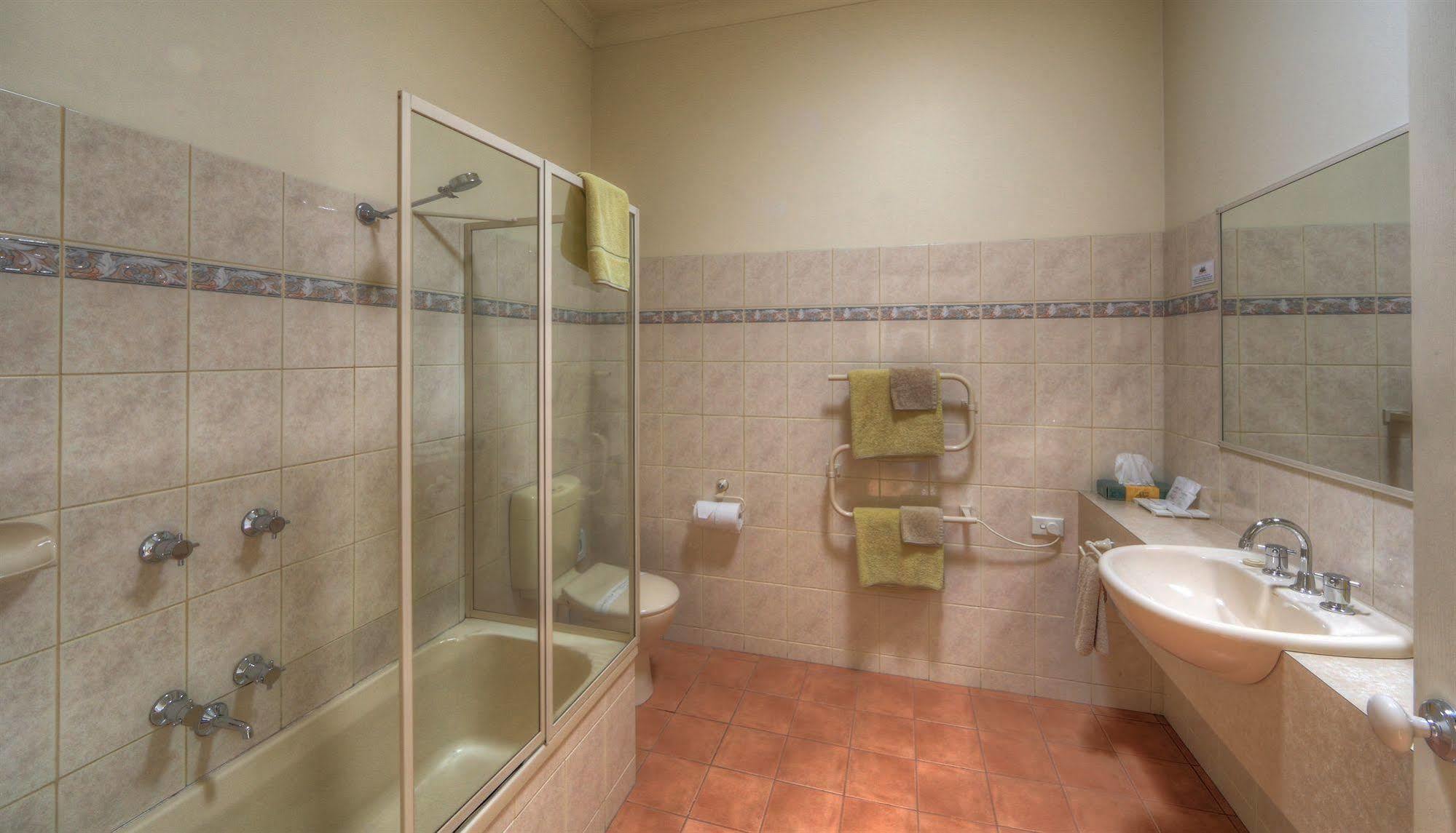 Bairnsdale Tanjil Motor Inn ภายนอก รูปภาพ