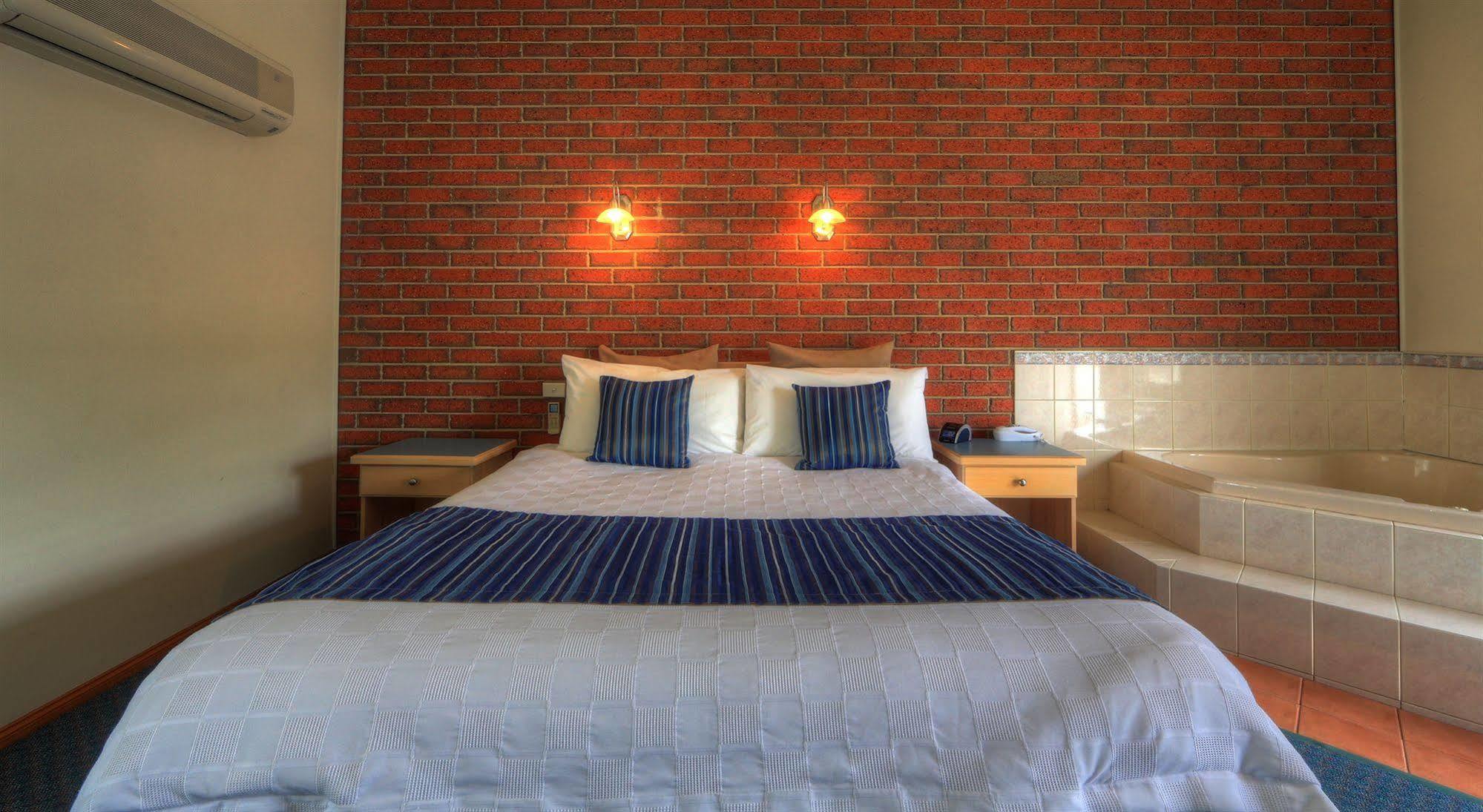 Bairnsdale Tanjil Motor Inn ภายนอก รูปภาพ