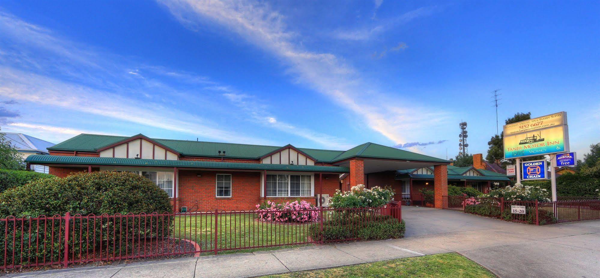 Bairnsdale Tanjil Motor Inn ภายนอก รูปภาพ